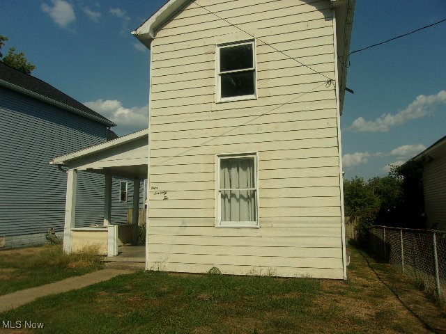 472 Spangler Drive, Zanesville, Ohio image 2