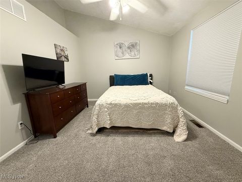 Tiny photo for 915 Sturbridge Drive, Medina, OH 44256 (MLS # 5179652)