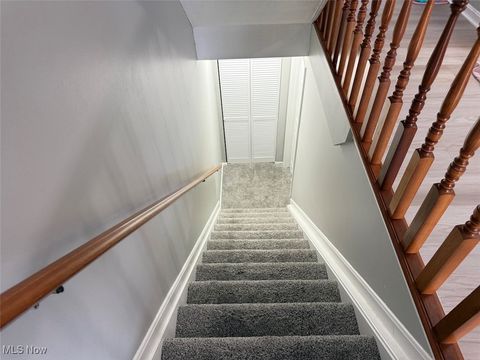 Tiny photo for 915 Sturbridge Drive, Medina, OH 44256 (MLS # 5179652)