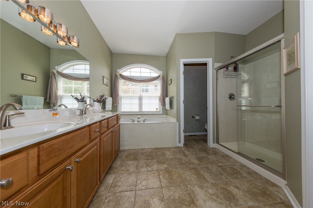 Lakes of Aurora - Residential