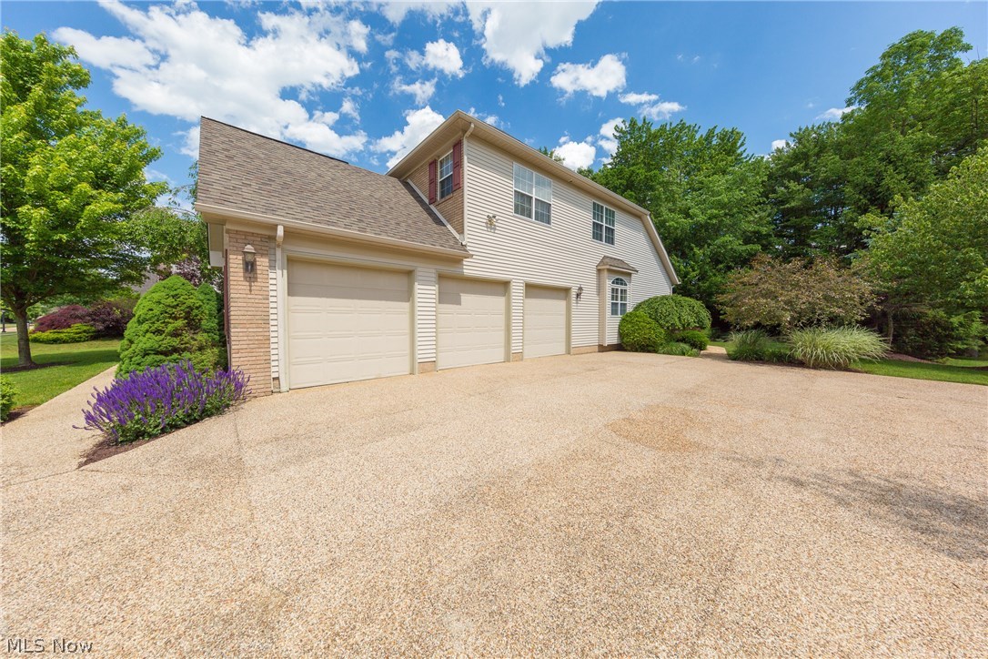 Lakes of Aurora - Residential