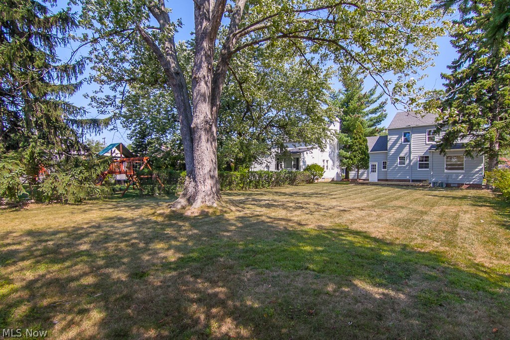 Lyndhurst Manor - Residential