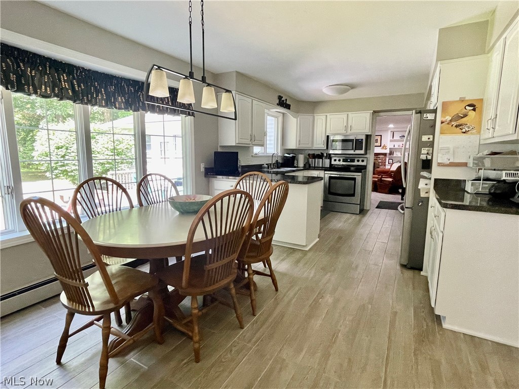 Applewood Acres - Residential