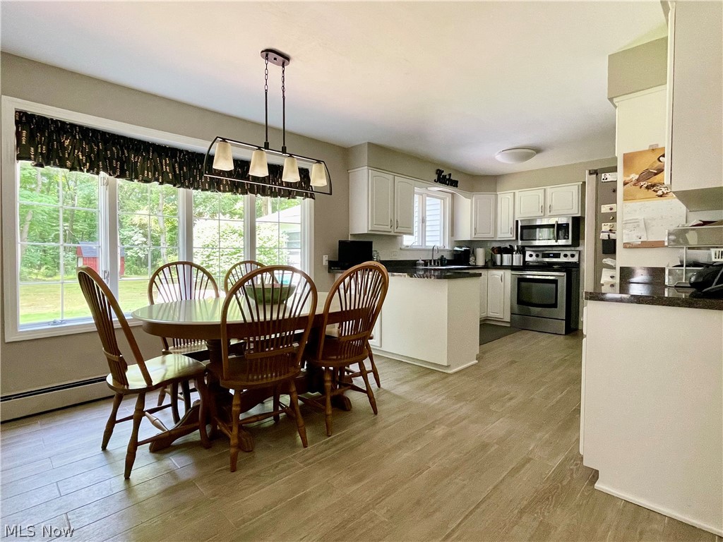 Applewood Acres - Residential