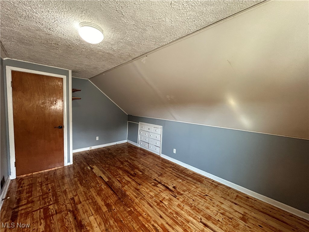 Oak Park Dev 09 - Residential Lease