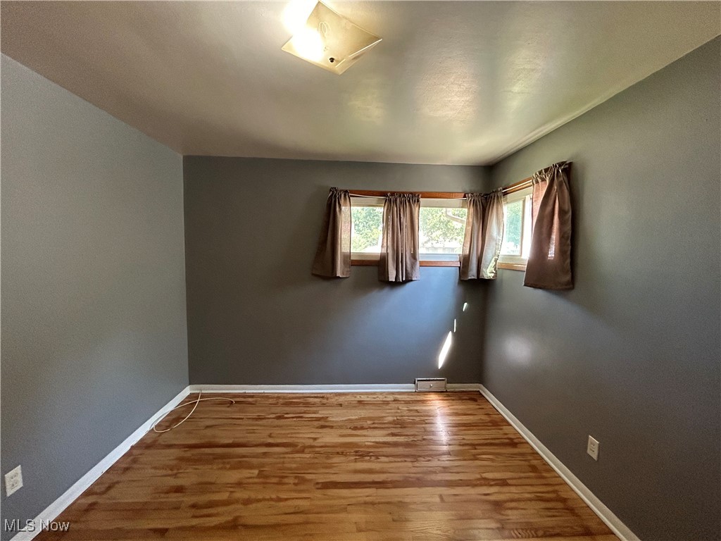 Oak Park Dev 09 - Residential Lease