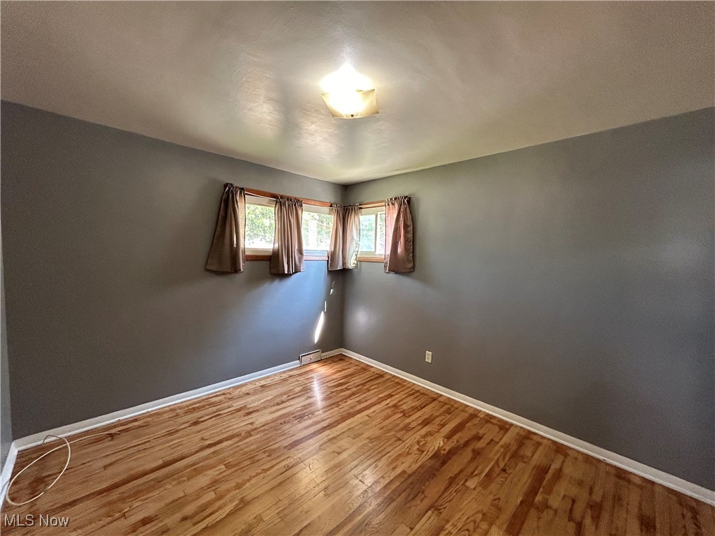 Oak Park Dev 09 - Residential Lease