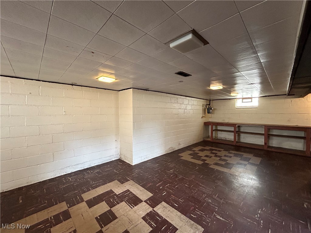 Oak Park Dev 09 - Residential Lease