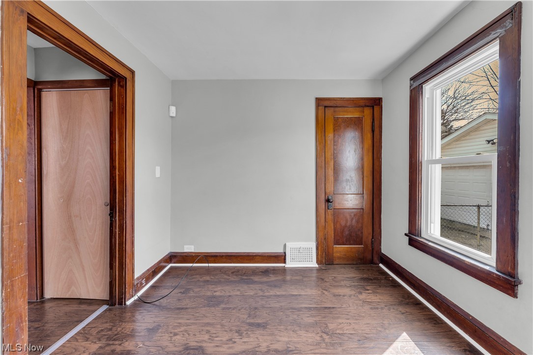 Euclid 16 - Residential