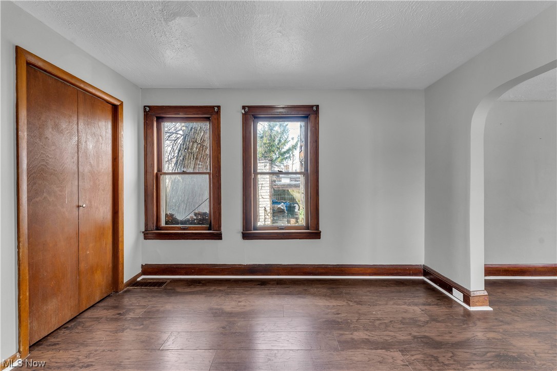 Euclid 16 - Residential