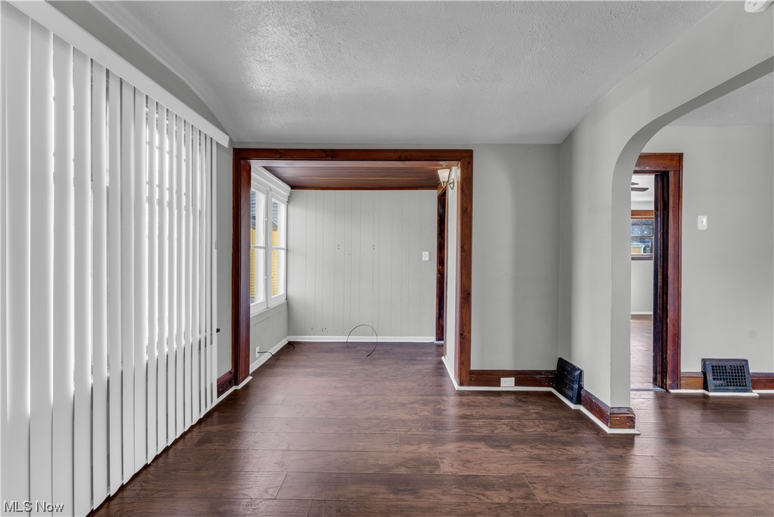 Euclid 16 - Residential