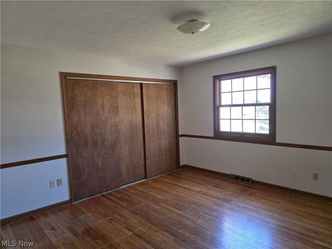 Tiny photo for 32667 Carriage Lane, Avon Lake, OH 44012 (MLS # 5202593)