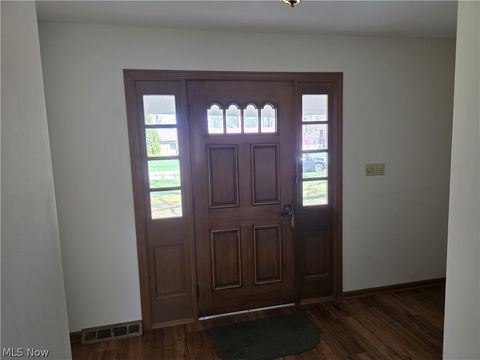 Tiny photo for 32667 Carriage Lane, Avon Lake, OH 44012 (MLS # 5202593)