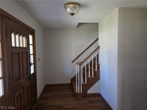 Tiny photo for 32667 Carriage Lane, Avon Lake, OH 44012 (MLS # 5202593)