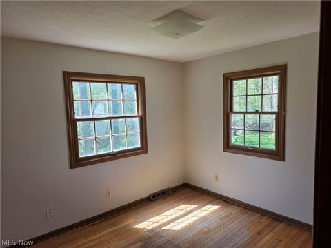 Tiny photo for 32667 Carriage Lane, Avon Lake, OH 44012 (MLS # 5202593)