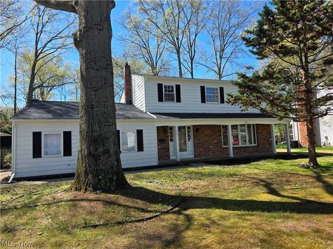 Tiny photo for 32667 Carriage Lane, Avon Lake, OH 44012 (MLS # 5202593)