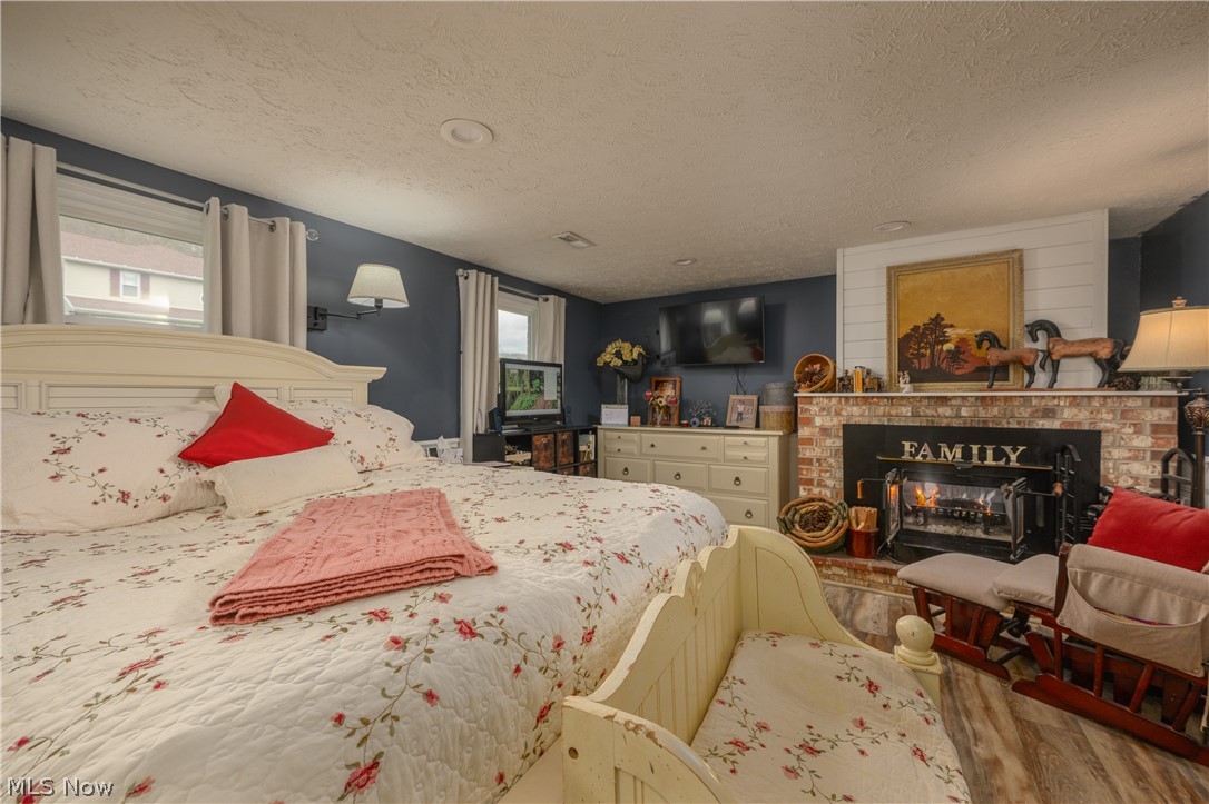 Impertus H Snyders Add - Residential