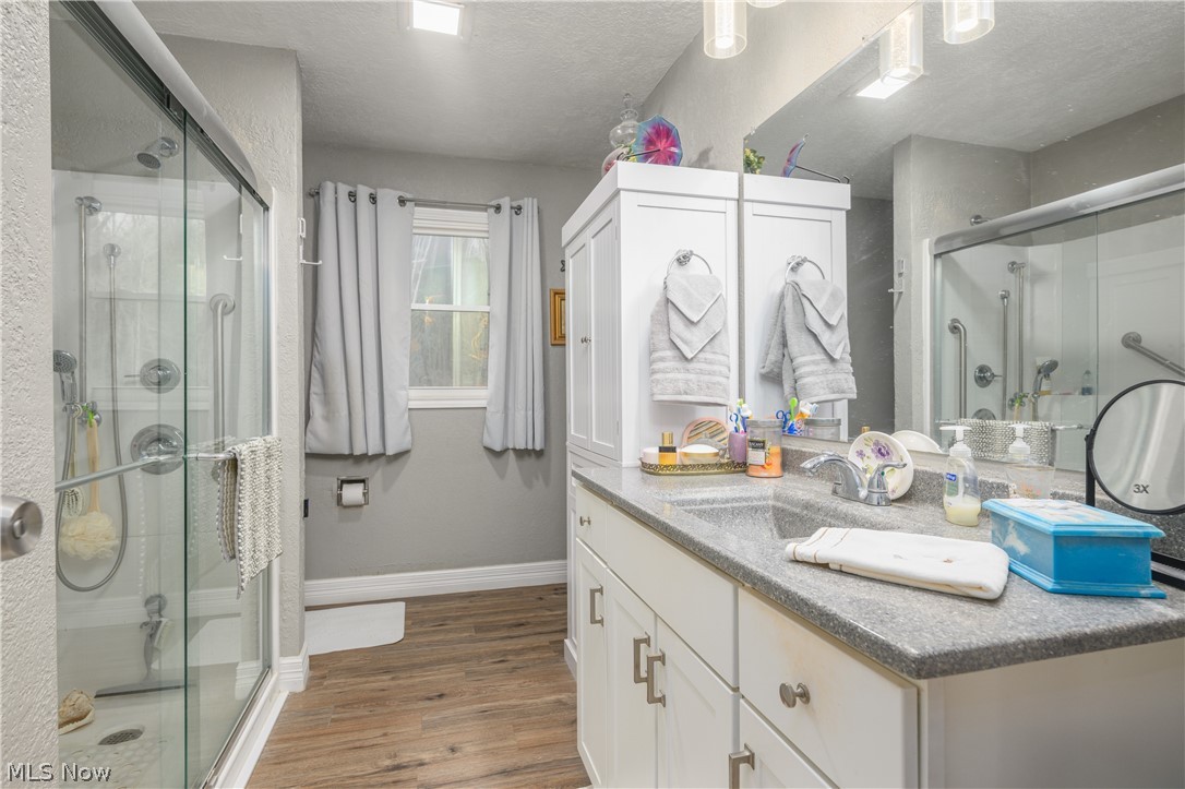 Impertus H Snyders Add - Residential