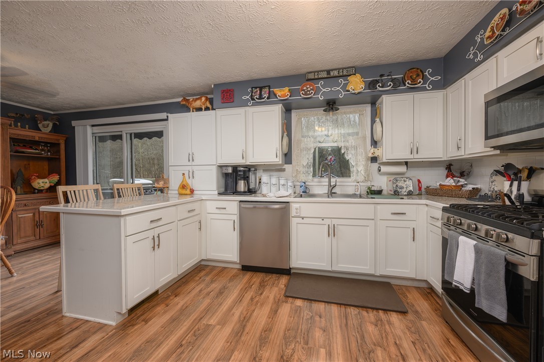 Impertus H Snyders Add - Residential