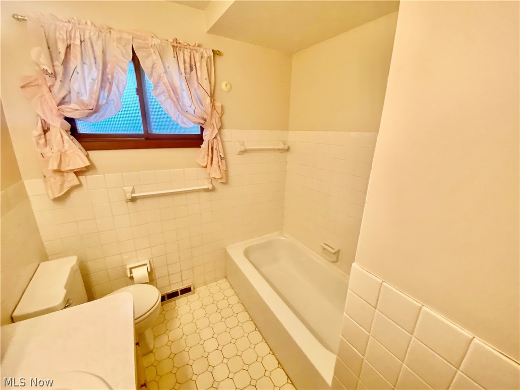 Whitewood Acres - Residential