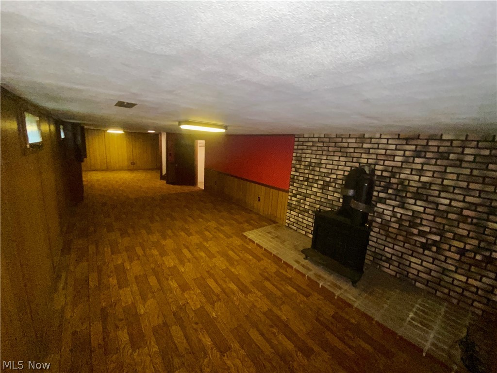 Whitewood Acres - Residential