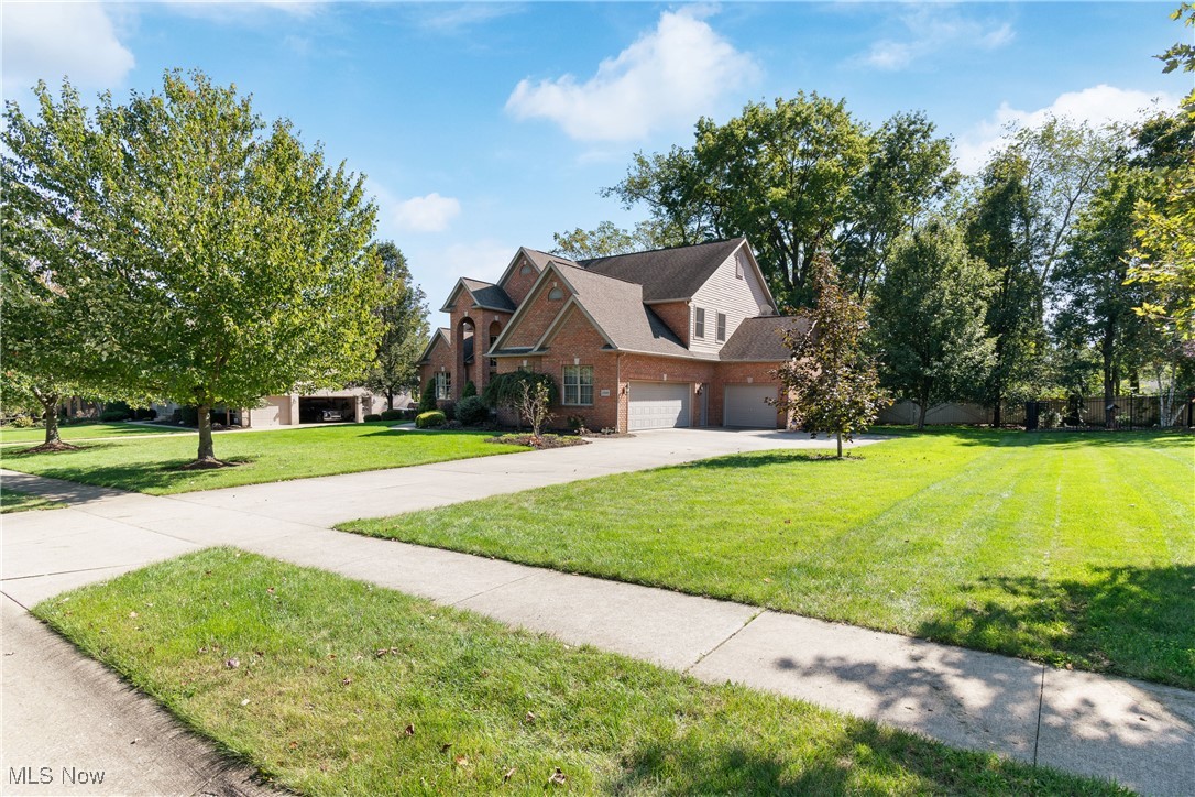 2560 Carrington Street, North Canton, Ohio image 3