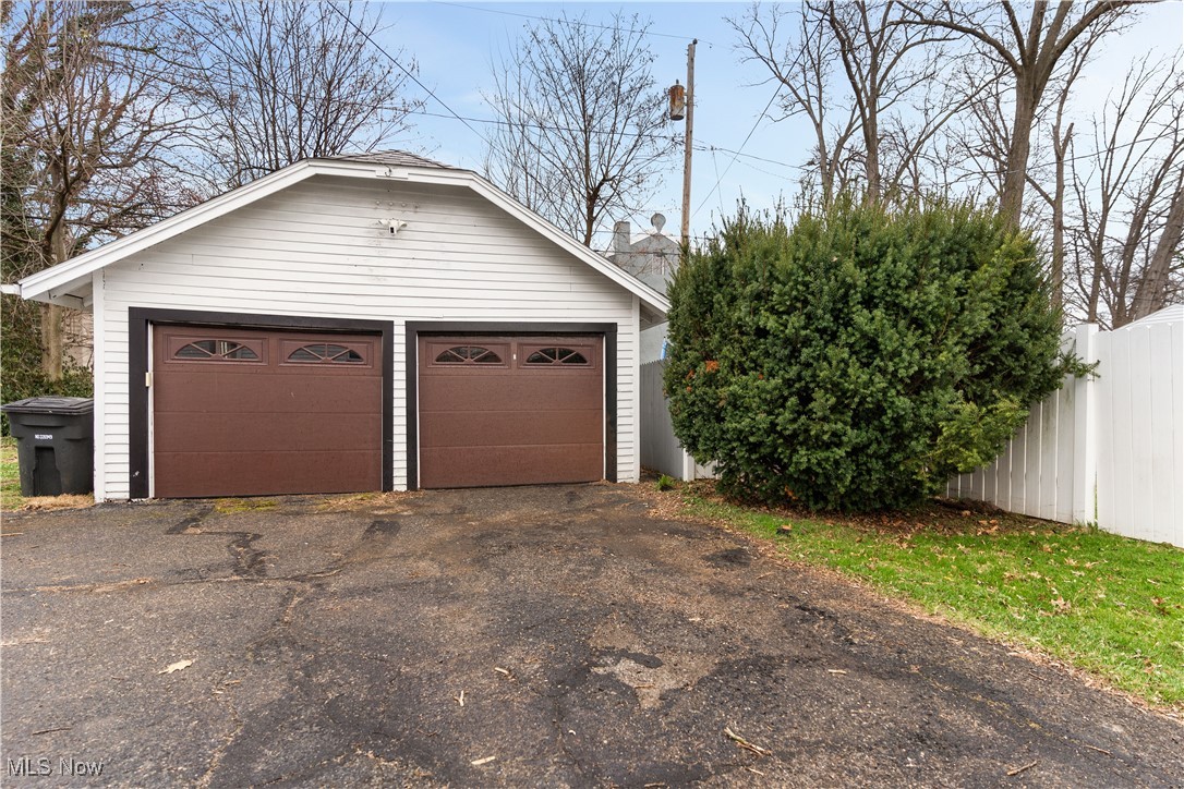 199 Genesee Avenue, Warren, Ohio image 7