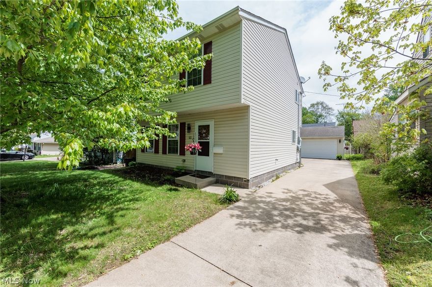 Welcome home to this charming colonial in the heart of Willoughby! Thoughtfully designed for modern living, this home offers a functional and comfortable layout. The main floor flows beautifully from a welcoming foyer into the living room and dining room perfect for entertaining. The spacious kitchen is the heart of the home, offering generous counter space, abundant cabinetry, and sliders that open directly to a fully fenced backyard, ideal for summer barbecues, pets, or simply relaxing in your own private outdoor retreat. A convenient half bath, utility room and main floor laundry round out the first level. Upstairs, all bedrooms are tucked away for maximum privacy and restful nights, freshly appointed with brand new carpet - just move right in. Freshly painted bathrooms, bedroom, and kitchen gives the home a bright, clean feel from the moment you walk through the door. The slab foundation means no basement moisture concerns and lower maintenance costs — a smart, solid build from the ground up. 
Best of all, the location couldn't be more desirable. Situated north of the boulevard on the lake side, you'll enjoy the lake just a short distance from Osborne Park — perfect for morning sunrise visits, outdoor recreation, and taking in everything the lakeside community has to offer. You're also minutes from schools, shopping, dining, and easy freeway access. Don't miss this move-in ready gem — schedule your showing today!