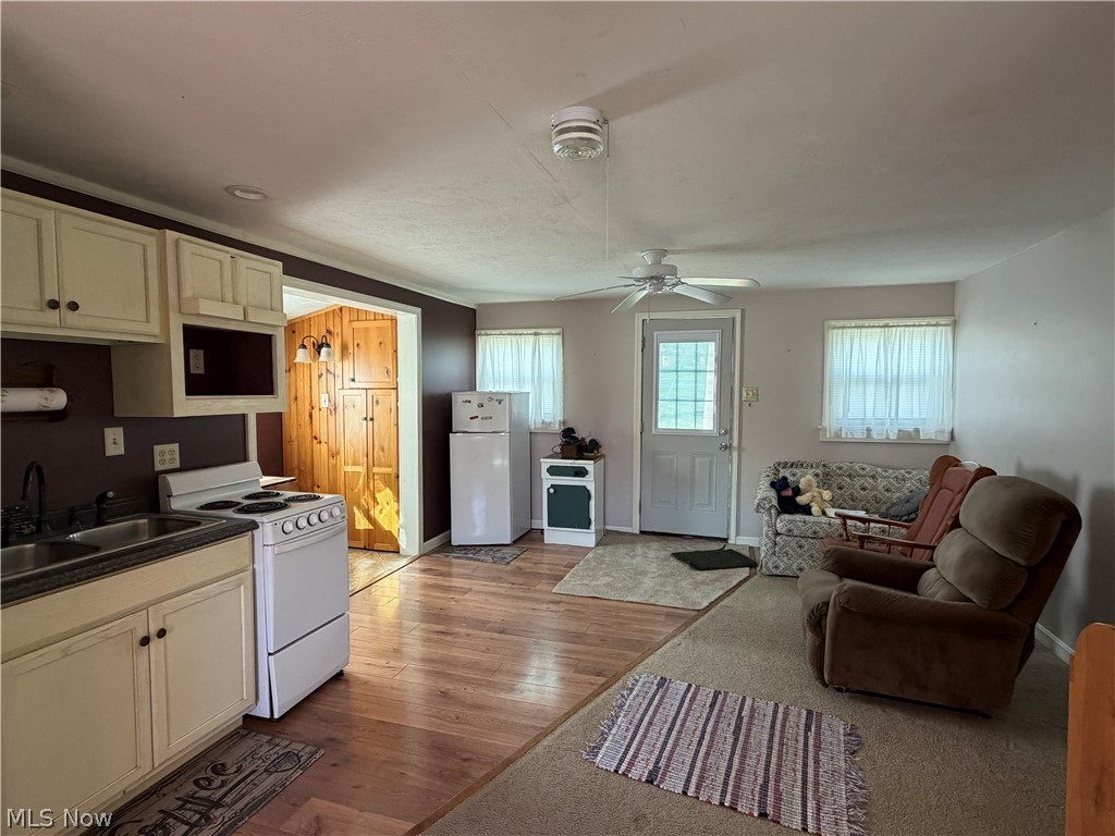 Connecticut Western Reserve Sc - Residential