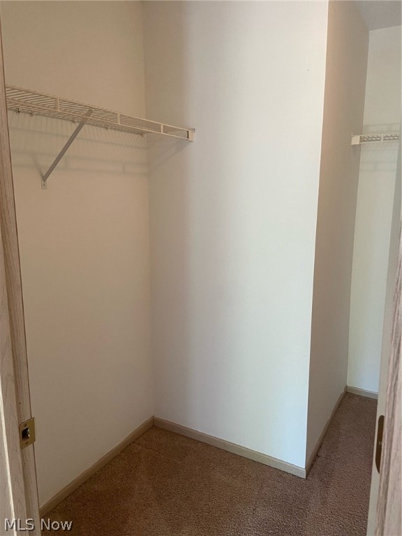 Brookledge Commons Condos - Residential Lease