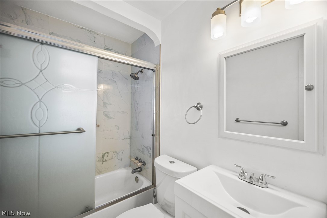 Engmer Realty & Investment C - Residential Lease