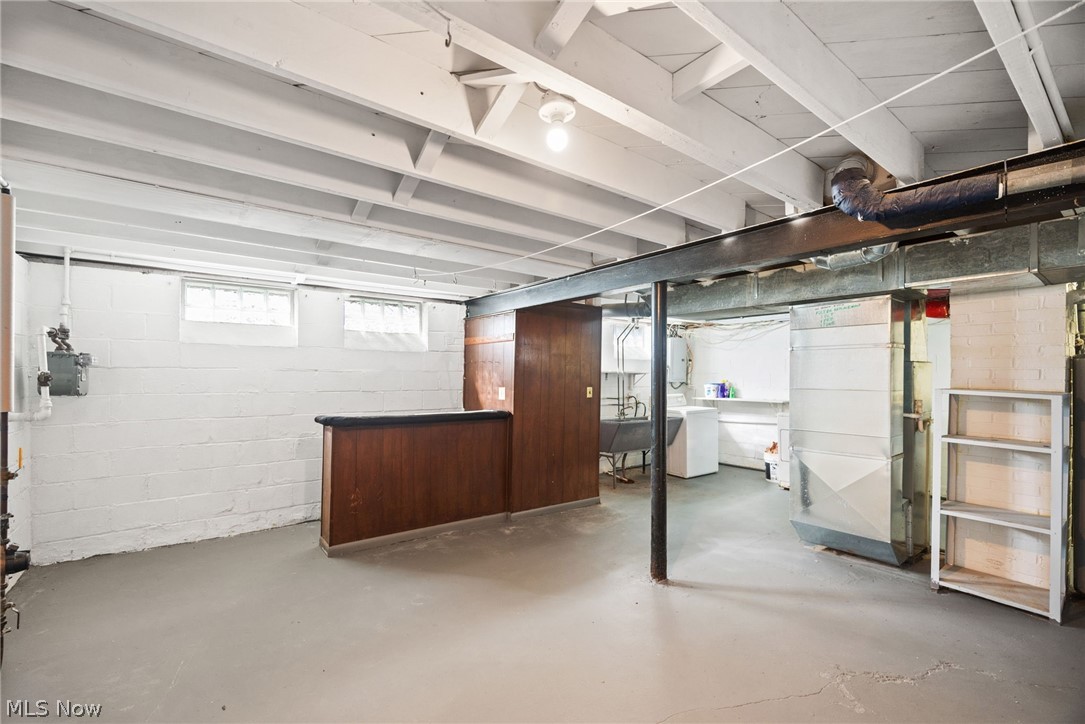 Engmer Realty & Investment C - Residential Lease