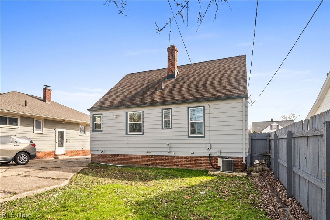 Engmer Realty & Investment C - Residential Lease