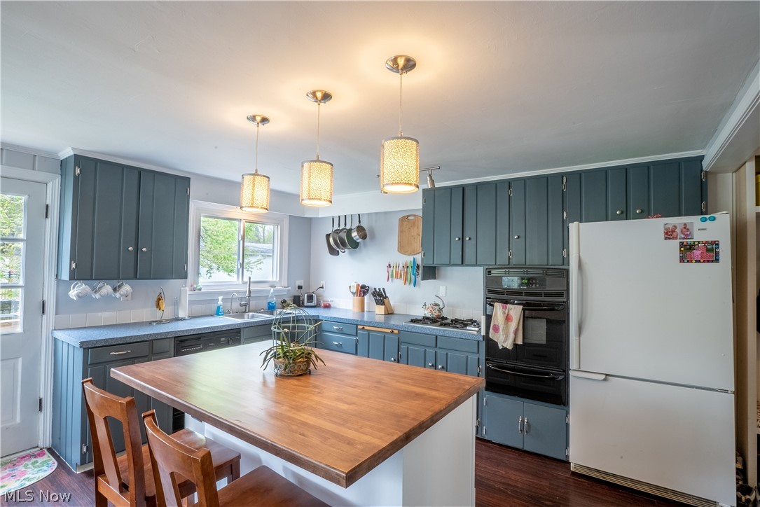 Medina - Residential