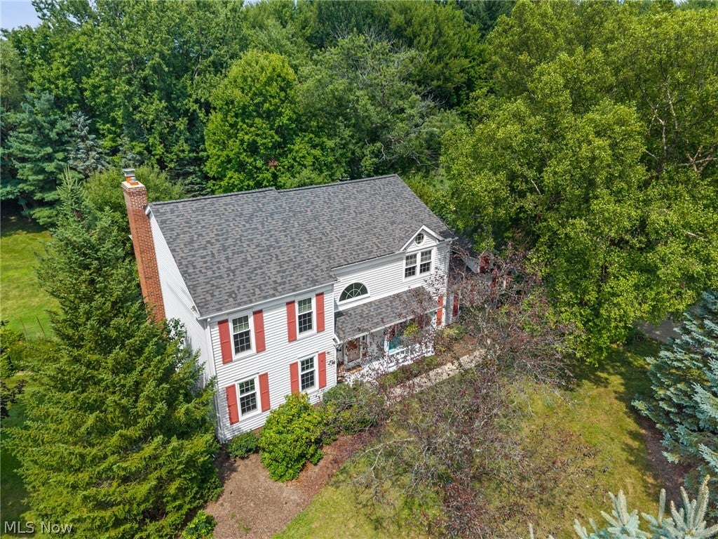 8572 Lake In The Woods Trail