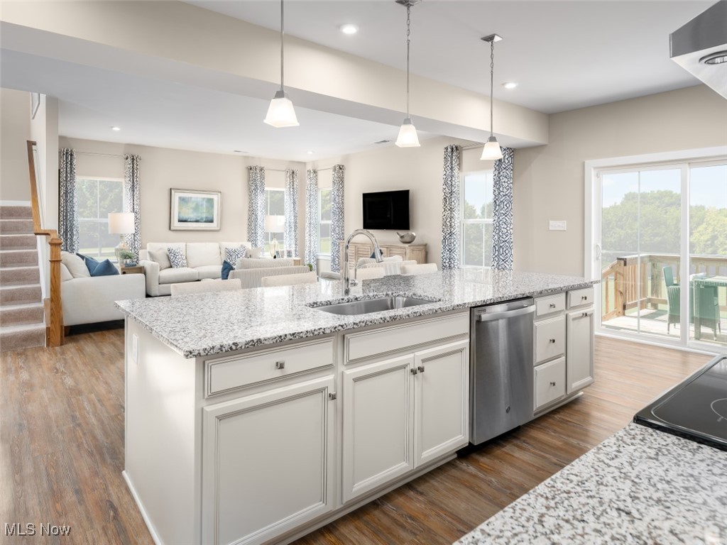 825 Miramar Lane