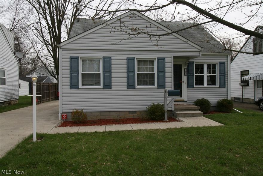 Absolutely spotless and updated to save you thousands! All appliances included! This home features 2 bedrooms and full bath on the first floor with a spacious master bedroom on the upper floor with a walk-in closet and extra storage areas. Nice sized living room with open dining room and updated kitchen, all freshly painted in today's modern colors. Hardwood floors through out the first floor. Finished basement was waterproofed (lifetime warranty) and divided up into a HUGE family room w/decorativce fireplace and projector, office/fitness area, laundry room with storage area. Ceiling fans in all bedrooms. Vinyl windows/siding in '11, roof new in '05-06.