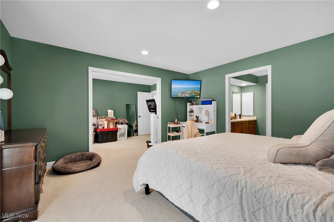 115 Southwyck Drive, Chagrin Falls, Ohio image 22