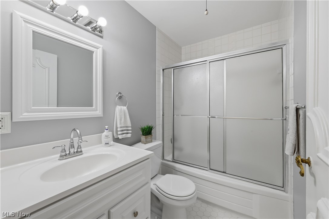 Saxon House Condo - Residential
