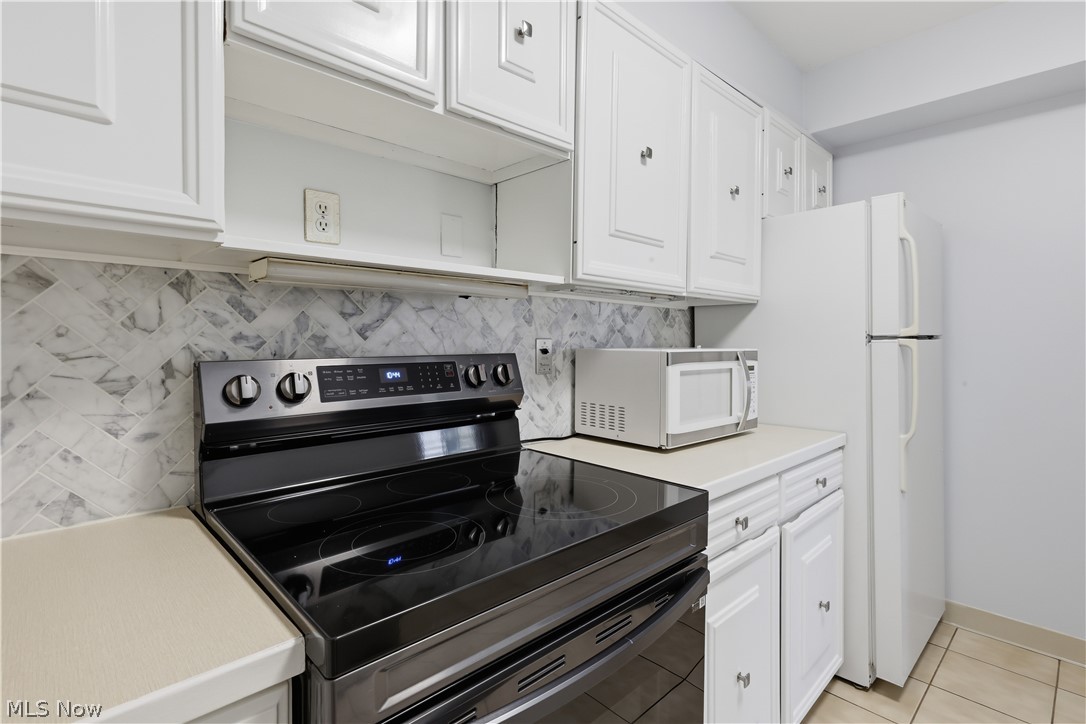 Saxon House Condo - Residential