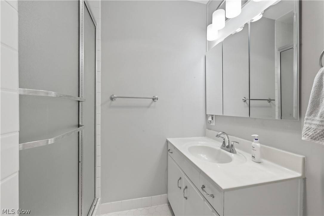Saxon House Condo - Residential