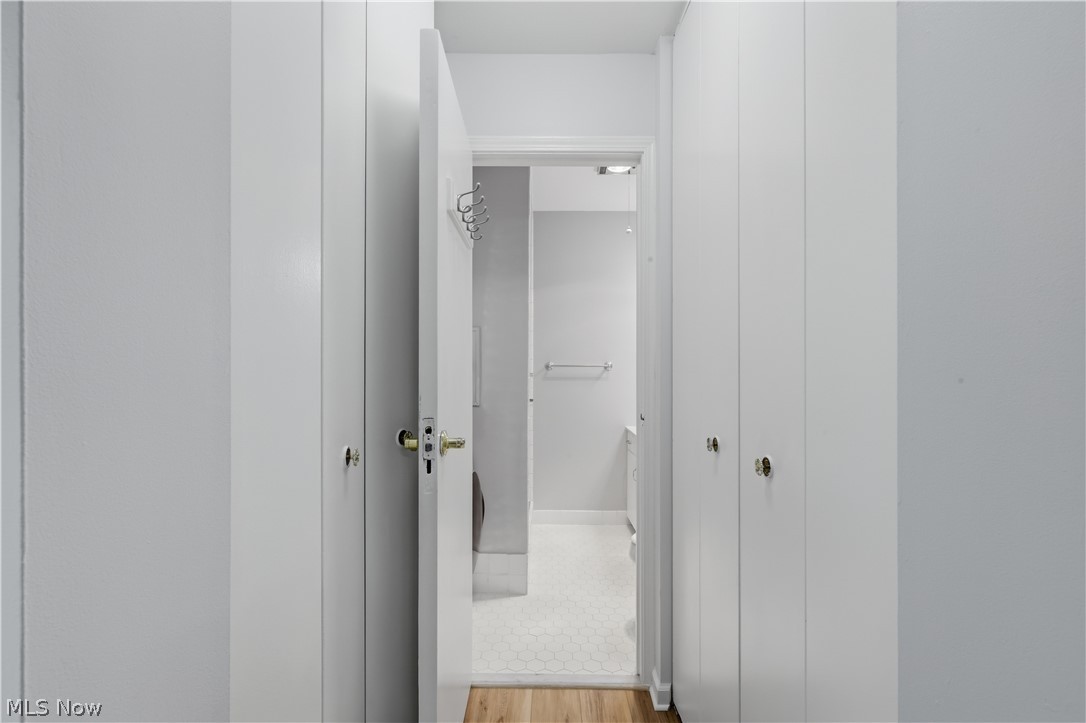 Saxon House Condo - Residential