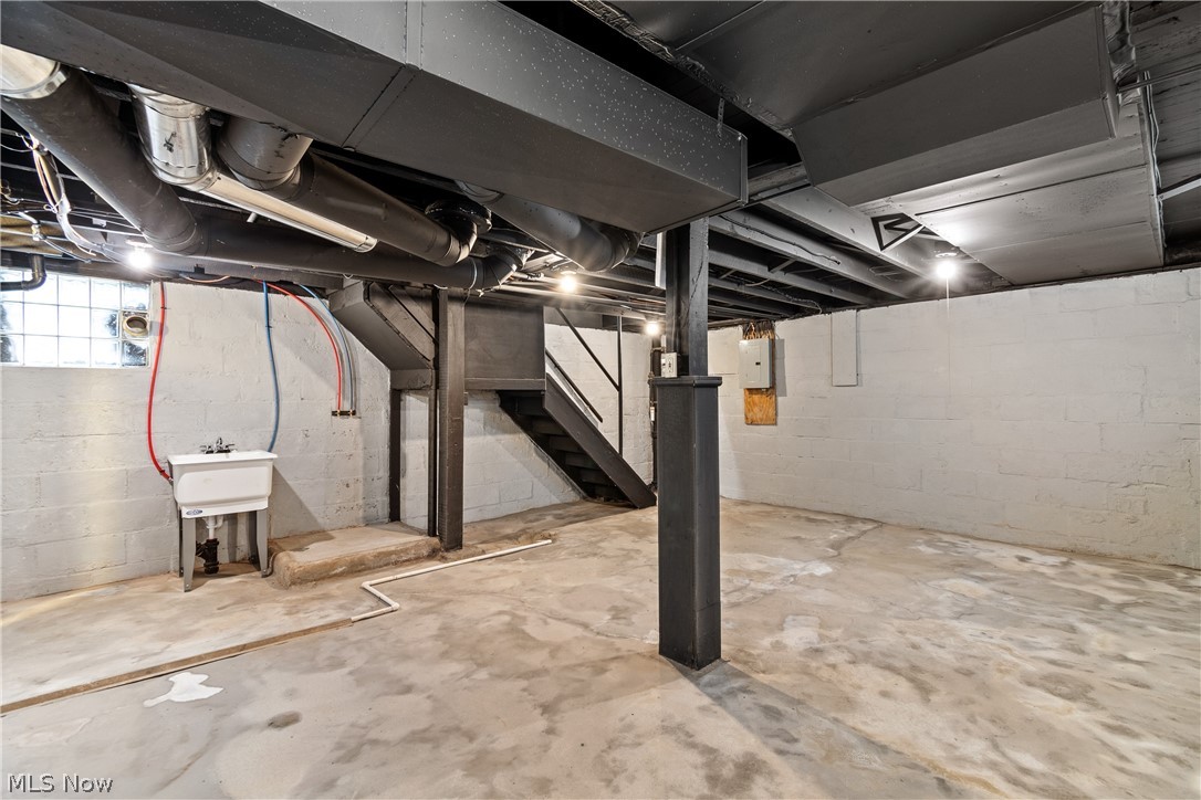 City/Akron - Residential