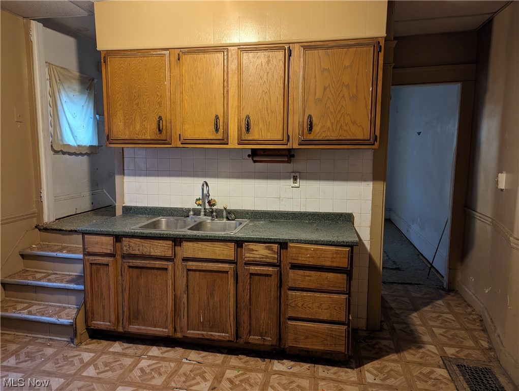 Superior Pk Sub #5 - Residential Income