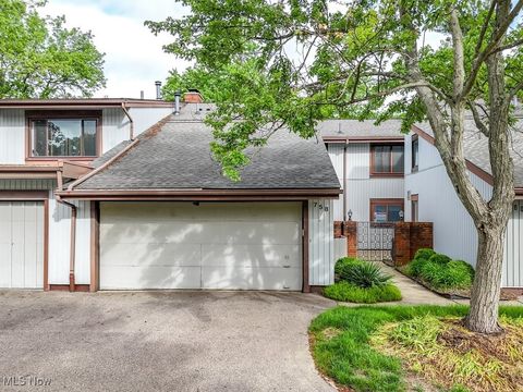 758 Spafford Oval, Northfield, OH 44067 - MLS#: 5123856