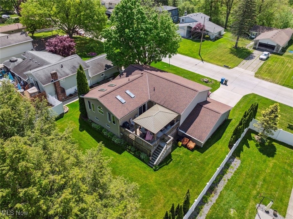 795 Valley Drive, Amherst, Ohio image 45