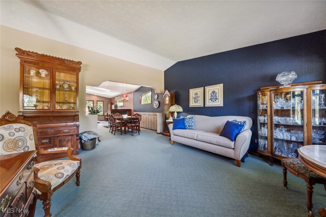 795 Valley Drive, Amherst, Ohio image 9