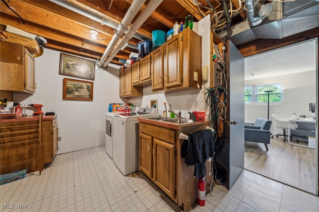 795 Valley Drive, Amherst, Ohio image 37