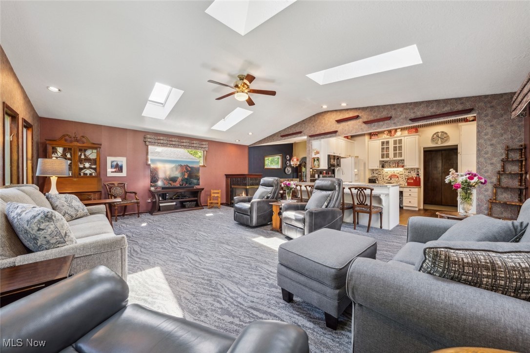 795 Valley Drive, Amherst, Ohio image 12