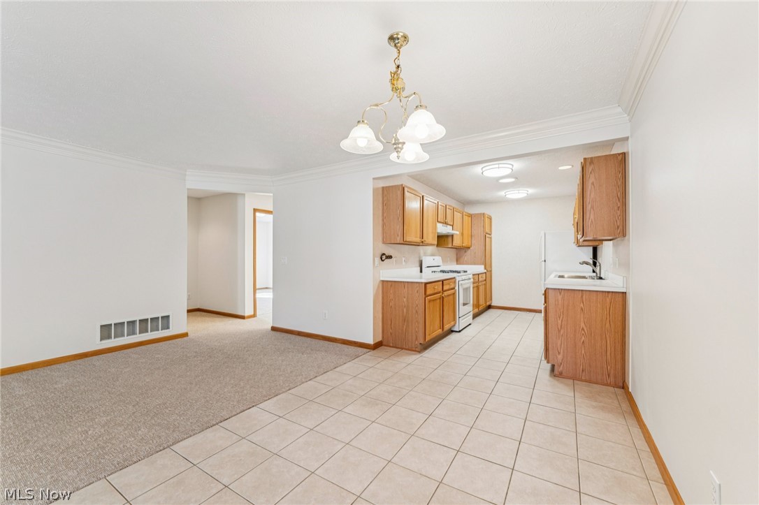 Cottages/Savannah Condos - Residential